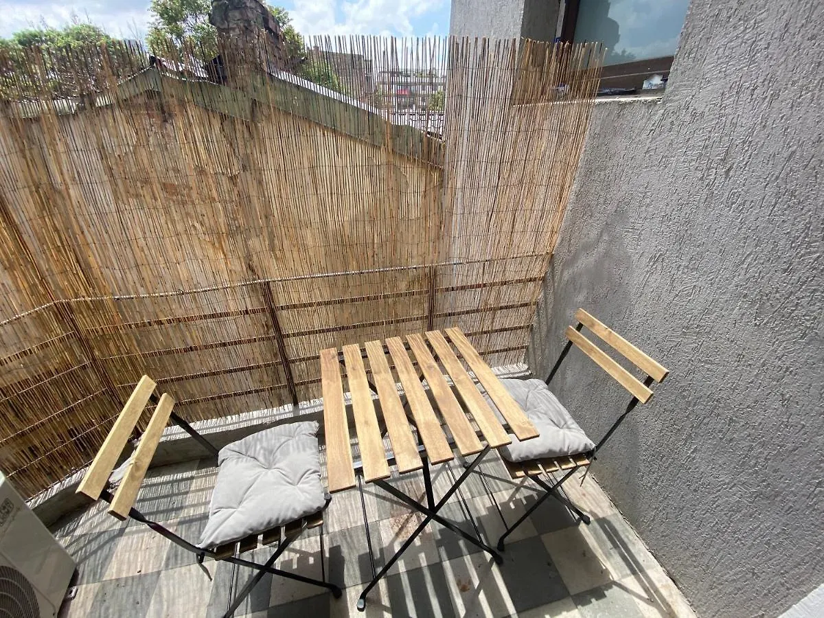 University One Bedroom Loft With Terrace Bucharest 0*,
